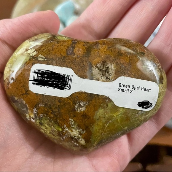 Green opal heart with druzy pocket - Picture 2 of 5